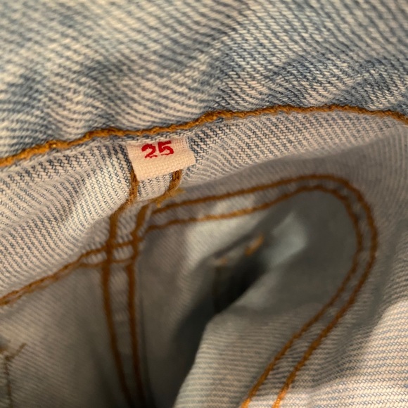 Levi’s Wedgie Icon - Picture 5 of 5